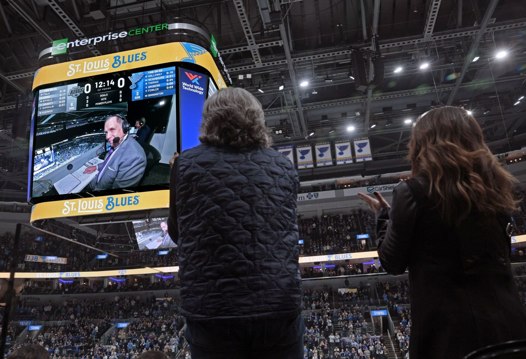 Blues host the Kings